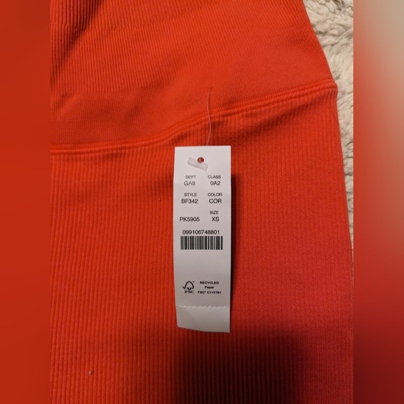 JCrew active - Picture 6 of 6